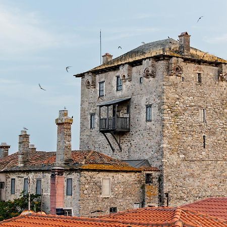 Athos Guest House Pansion Ouranoupoli Exterior photo
